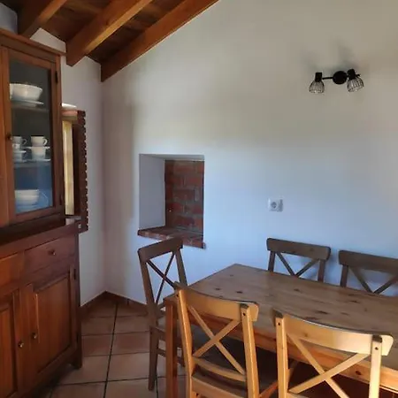 Сasa de vacaciones Espaciosa Reformada Junto Al Mar Albuerne