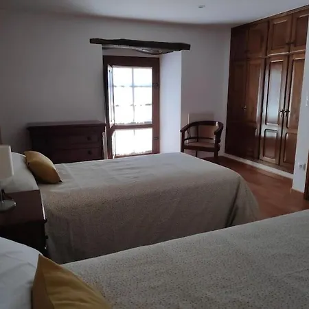 Espaciosa Reformada Junto Al Mar