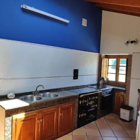 Espaciosa Reformada Junto Al Mar Сasa de vacaciones Albuerne