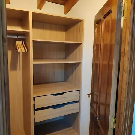 Espaciosa Reformada Junto Al Mar