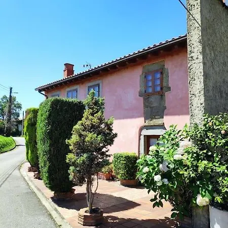 Espaciosa Reformada Junto Al Mar Albuerne