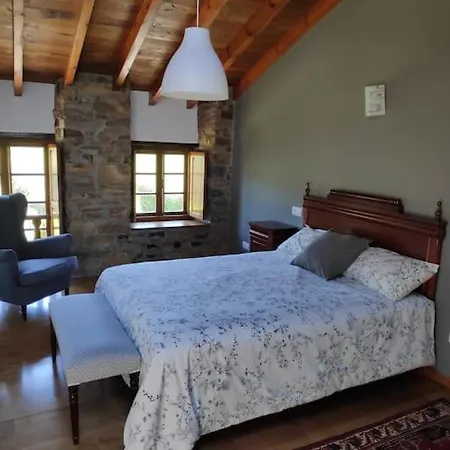 Espaciosa Reformada Junto Al Mar * Albuerne