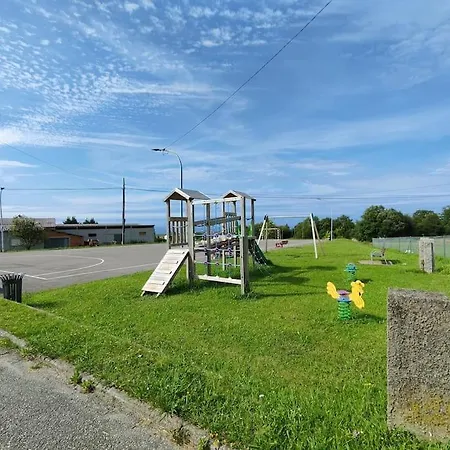 Сasa de vacaciones Espaciosa Reformada Junto Al Mar Albuerne