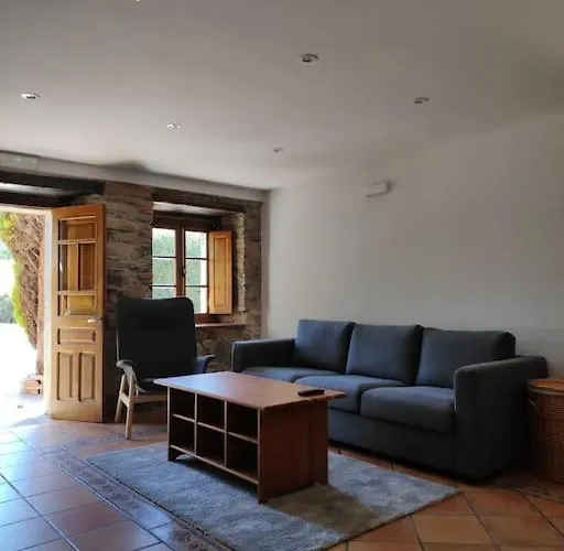 Сasa de vacaciones Espaciosa Reformada Junto Al Mar Albuerne