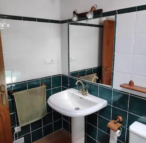 Espaciosa Reformada Junto Al Mar Сasa de vacaciones