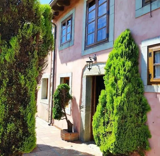 Espaciosa Reformada Junto Al Mar Albuerne